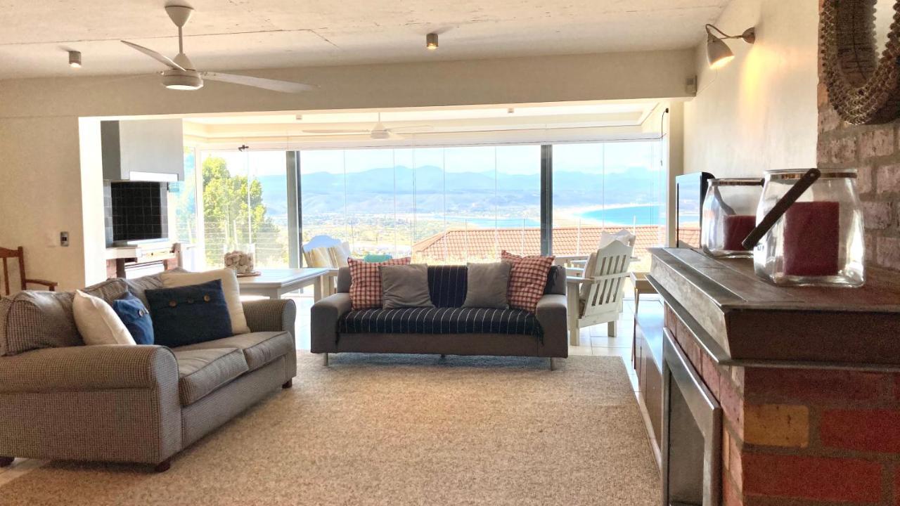 Stylish Holiday Home With Amazing Sea Views Plettenberg Bay Exterior photo